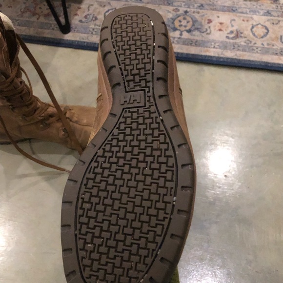 Helly Hansen Brown Leather Winter Boots - Picture 5 of 6